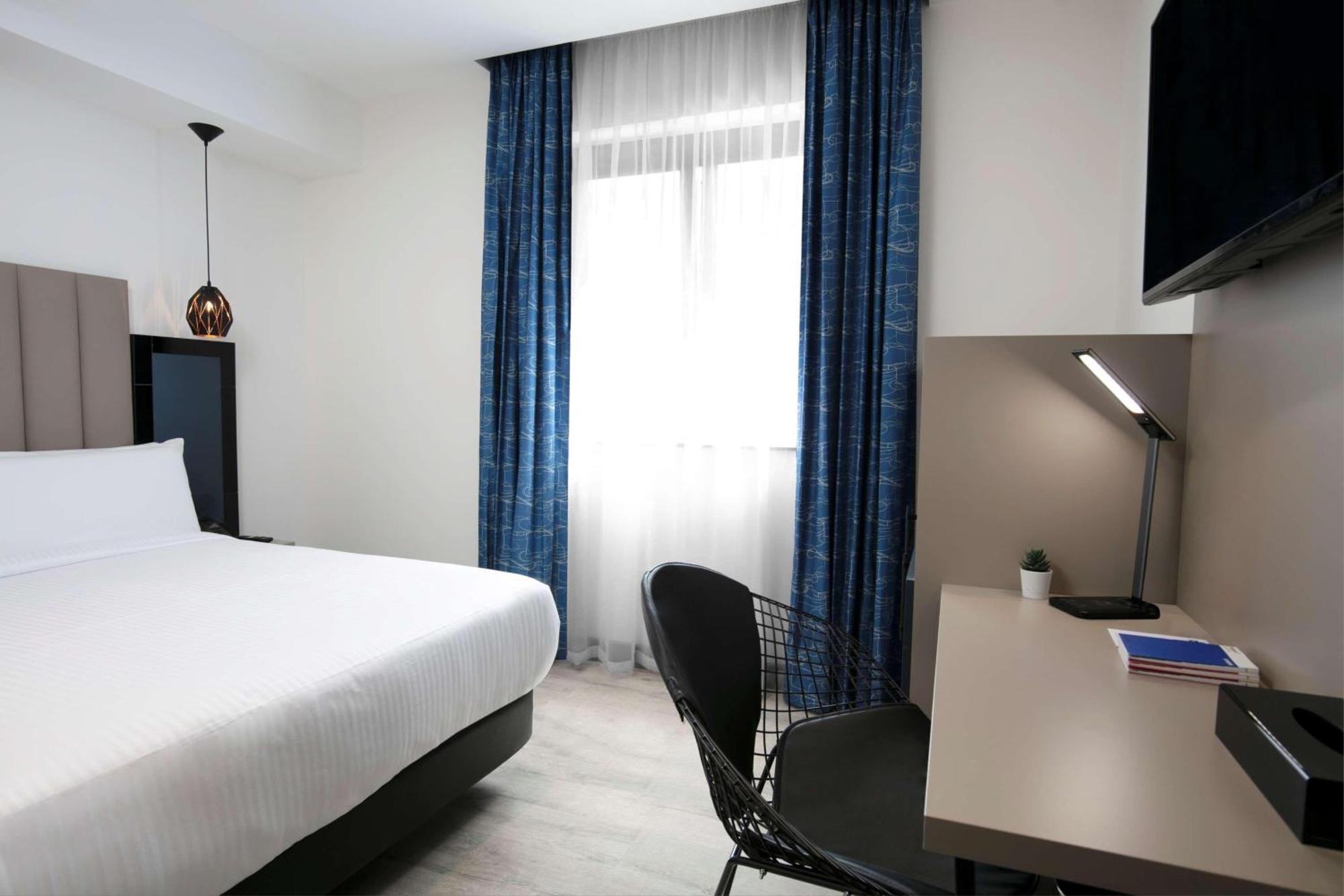 Spark By Hilton Luton Luton  Kültér fotó