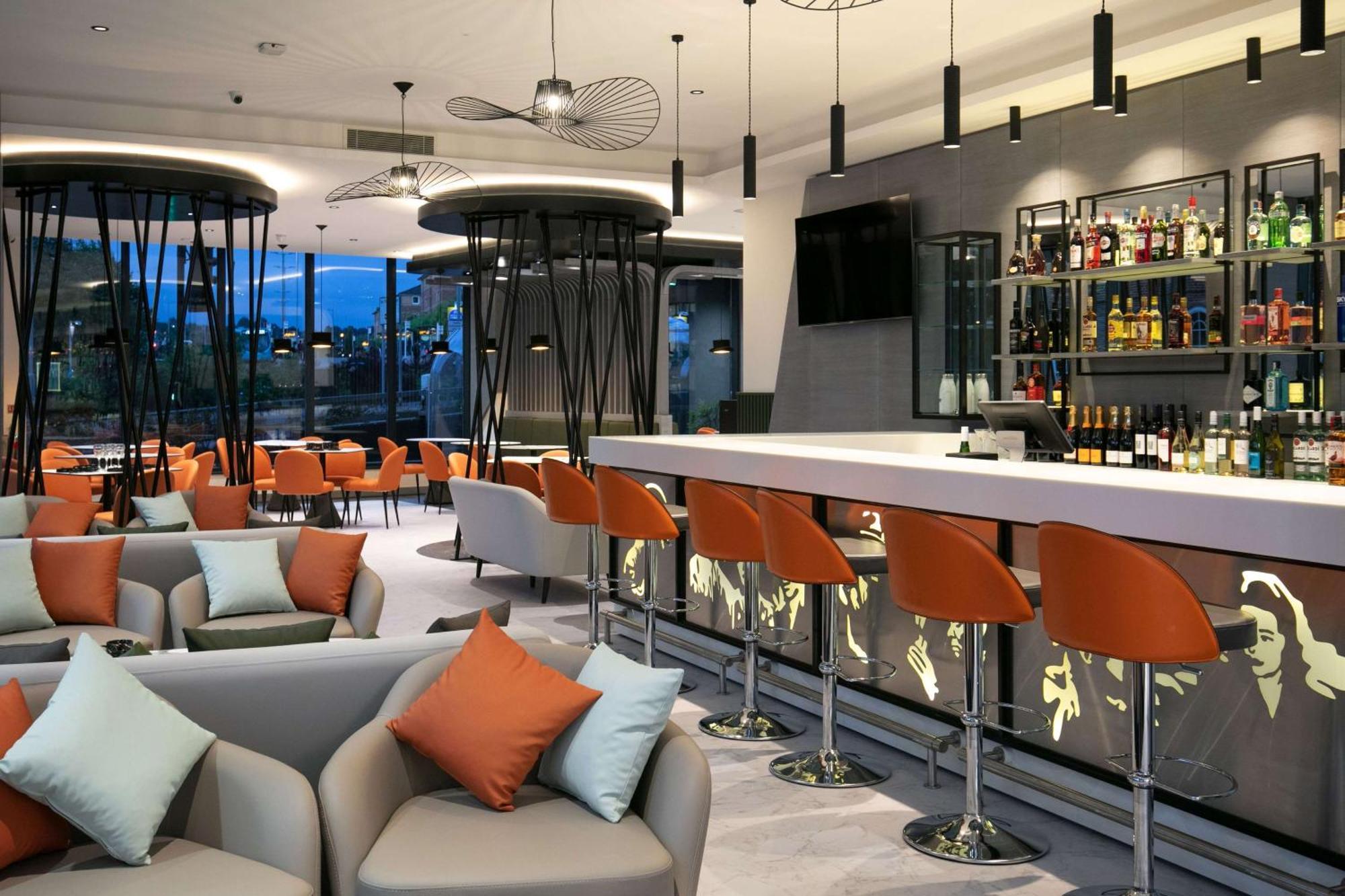 Spark By Hilton Luton Luton  Kültér fotó